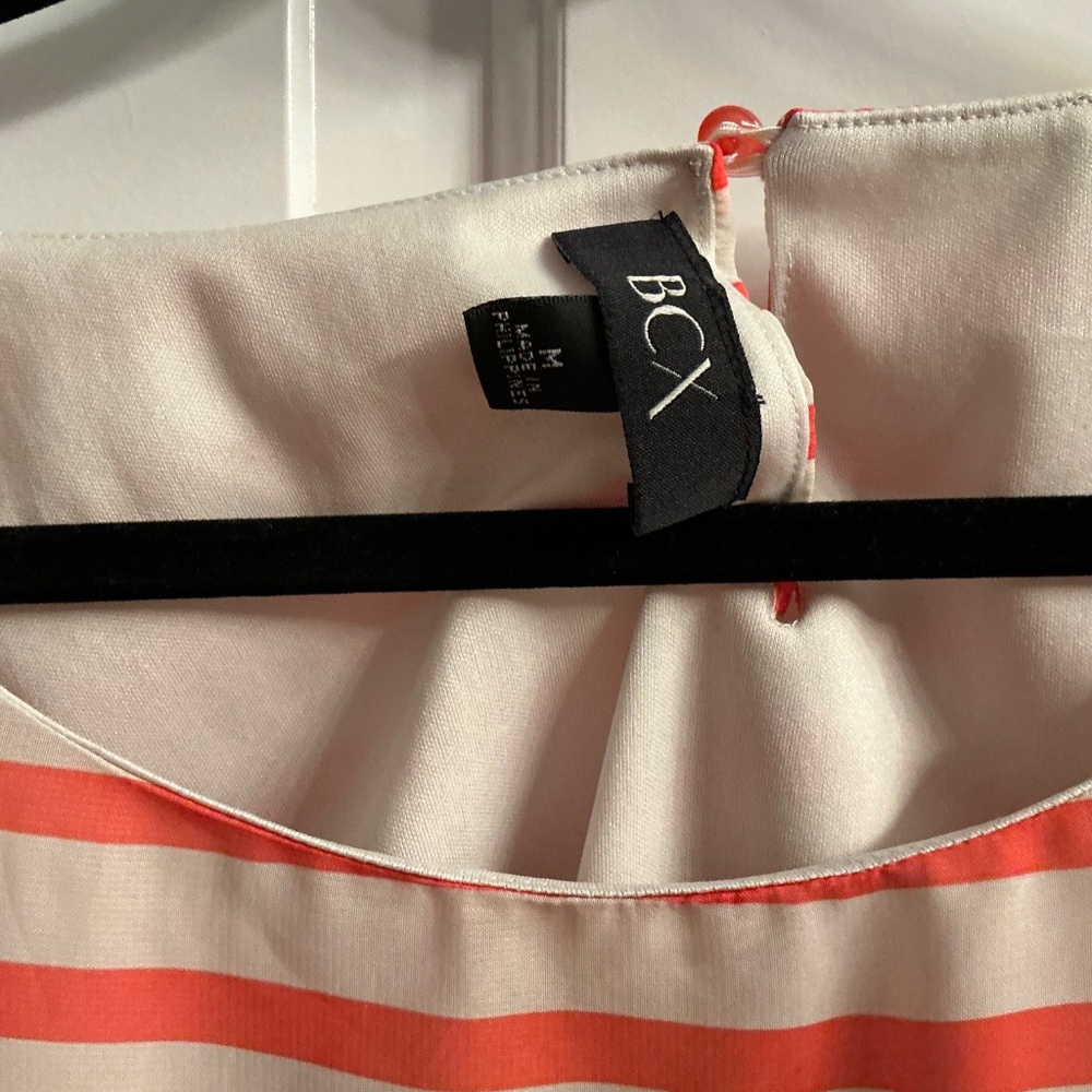 BCX women’s orange and beige cropped blouse attached lining size M - Picture 6 of 7